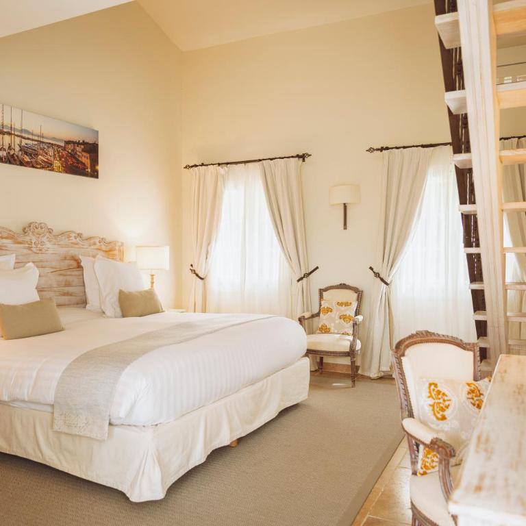 La Bastide des Salins - Chambre Double Prestige Duplex - 1