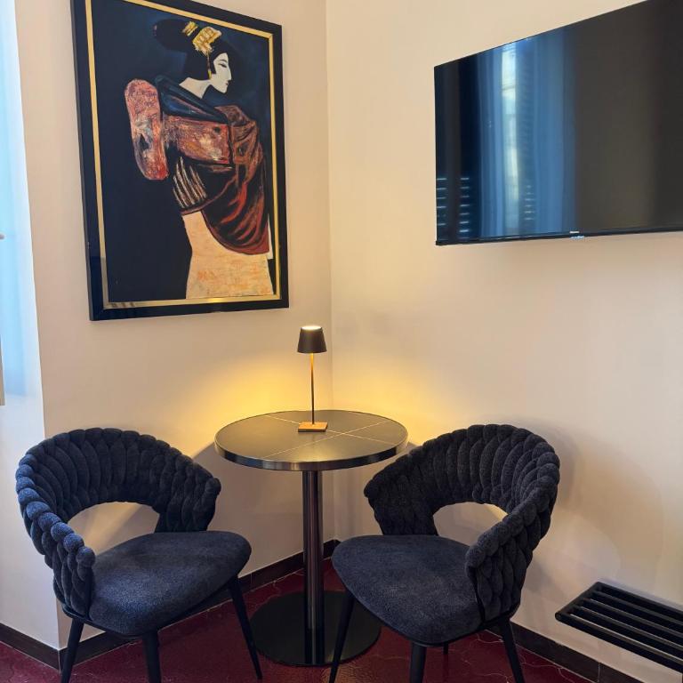Suite 41 - Camera Deluxe - 4