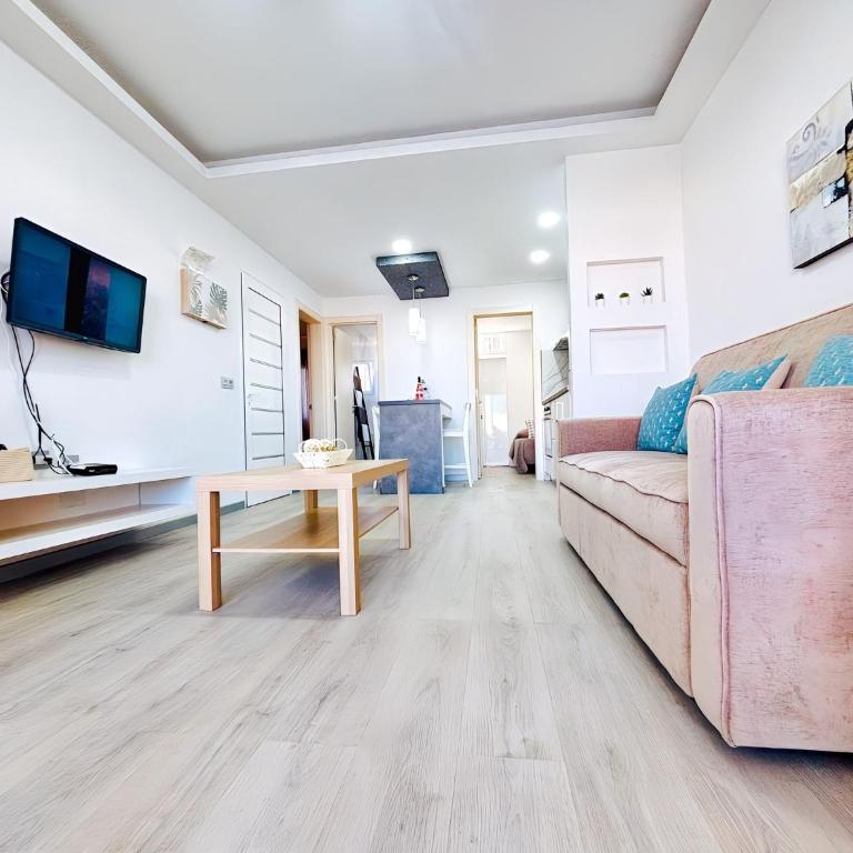 Apartment Bellissima with pool and Wi-Fi, 200m from the sea in Puerto del Carmen - Apartamento - 2