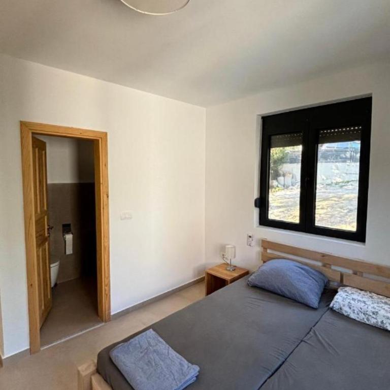 B&K Villa Kruče Rooms - Dvokrevetna Soba sa Bračnim Krevetom i Sopstvenim Kupatilom - 16