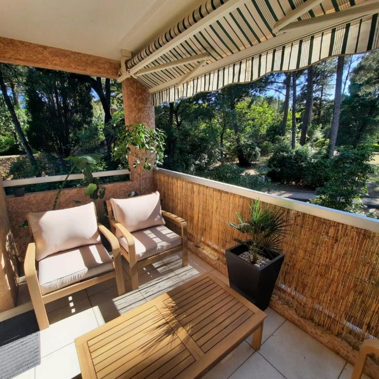 Appartement 2 CH résidence calme et arborée , Durée minimum de location 5 jours - Apartment mit 2 Schlafzimmern - 1