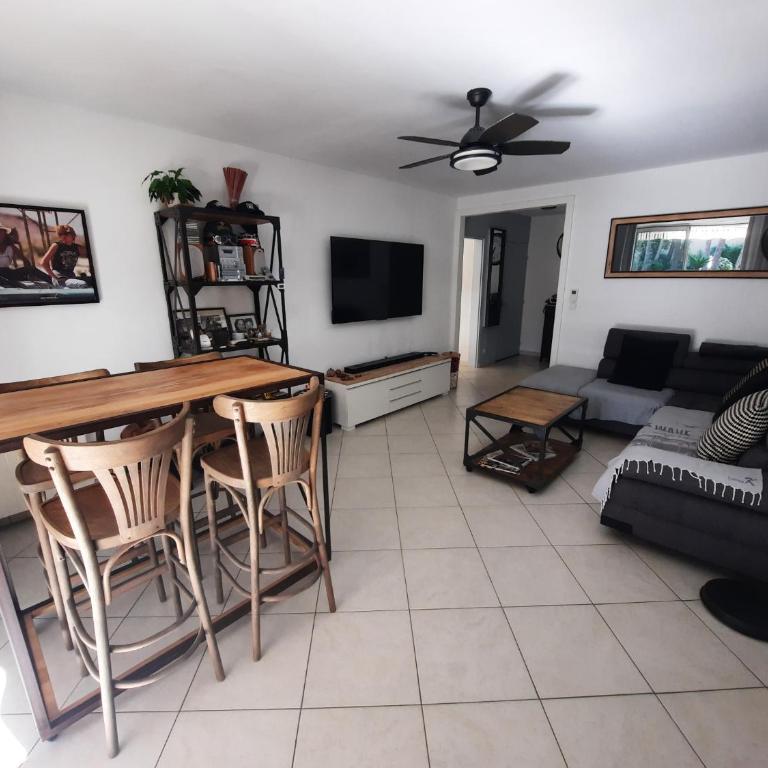 Appartement 2 CH résidence calme et arborée , Durée minimum de location 5 jours - Apartment mit 2 Schlafzimmern - 3