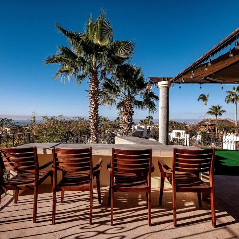 Casa Reyes, Casa Reyes Family Oasis, Heated-Pool & Amazing Views - Villa - 58