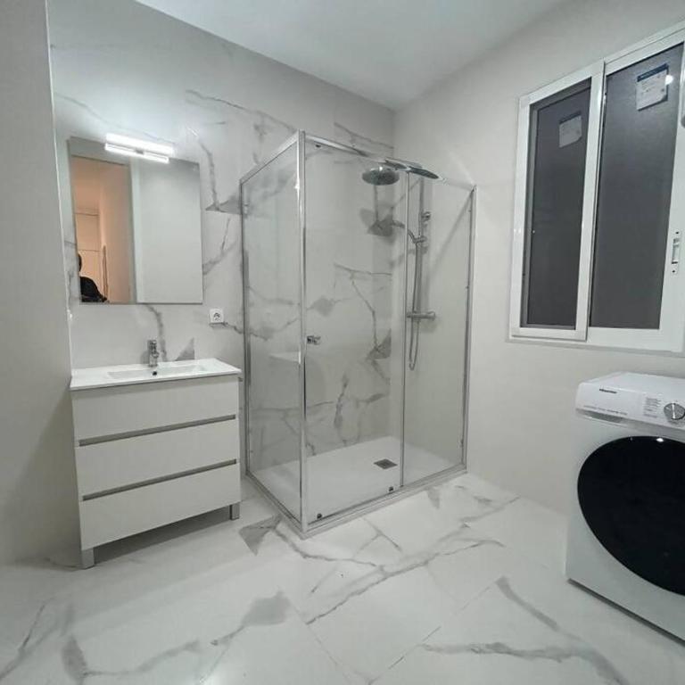 Suite Santa Faz 2 IZQ Aire Acondicionado 3 Dormitorios - Apartment - 11