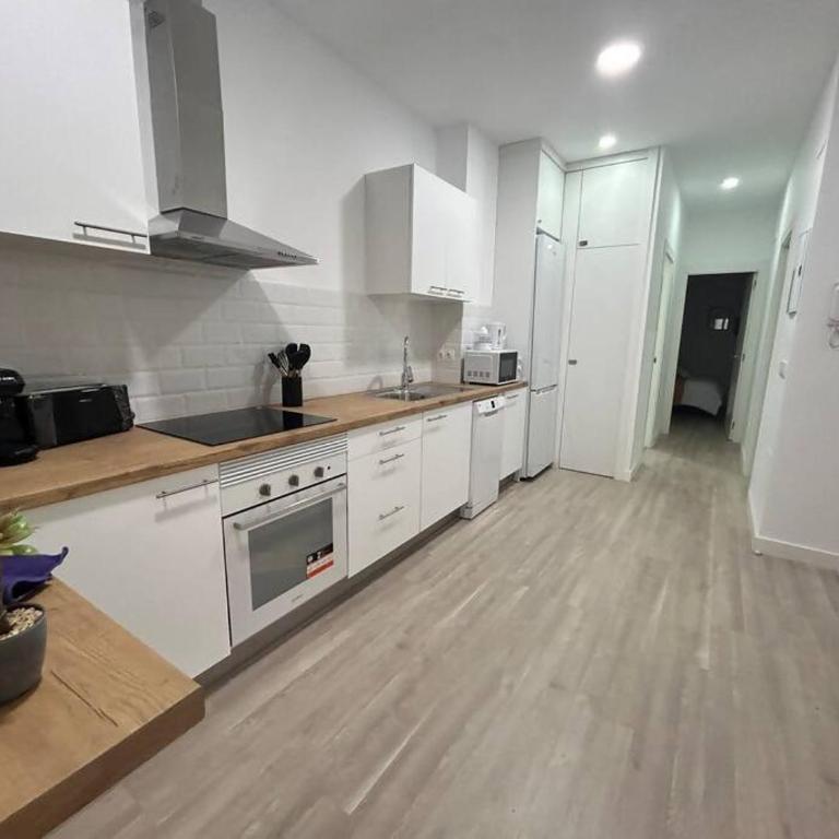 Suite Santa Faz 2 IZQ Aire Acondicionado 3 Dormitorios - Apartment - 22