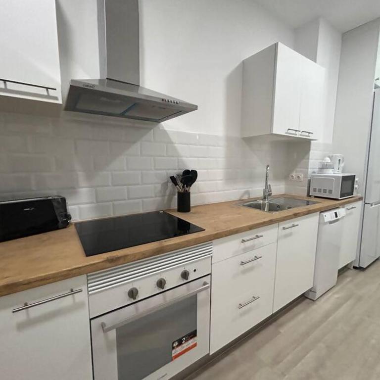 Suite Santa Faz 2 IZQ Aire Acondicionado 3 Dormitorios - Apartment - 36