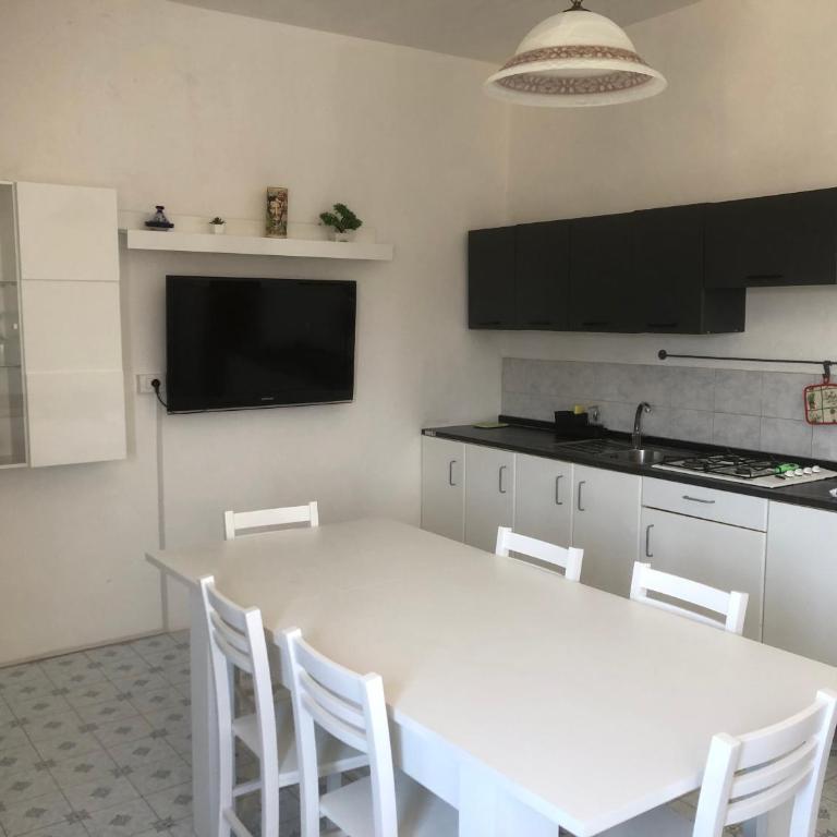 Aqua Home Area - Apartamento de 2 dormitorios con balcón - 12