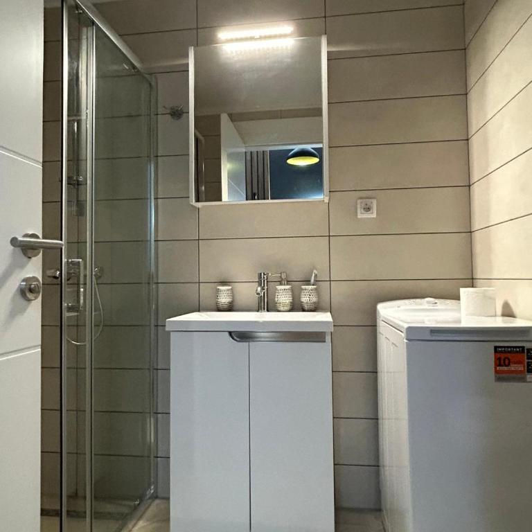 Ljubičica deluxe 2, sa dvorištem i parkingom - One-Bedroom Apartment - 48