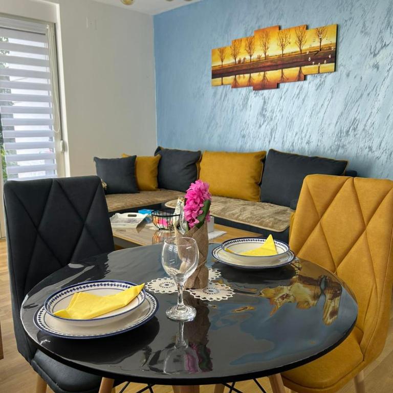 Ljubičica deluxe 2, sa dvorištem i parkingom - One-Bedroom Apartment - 26
