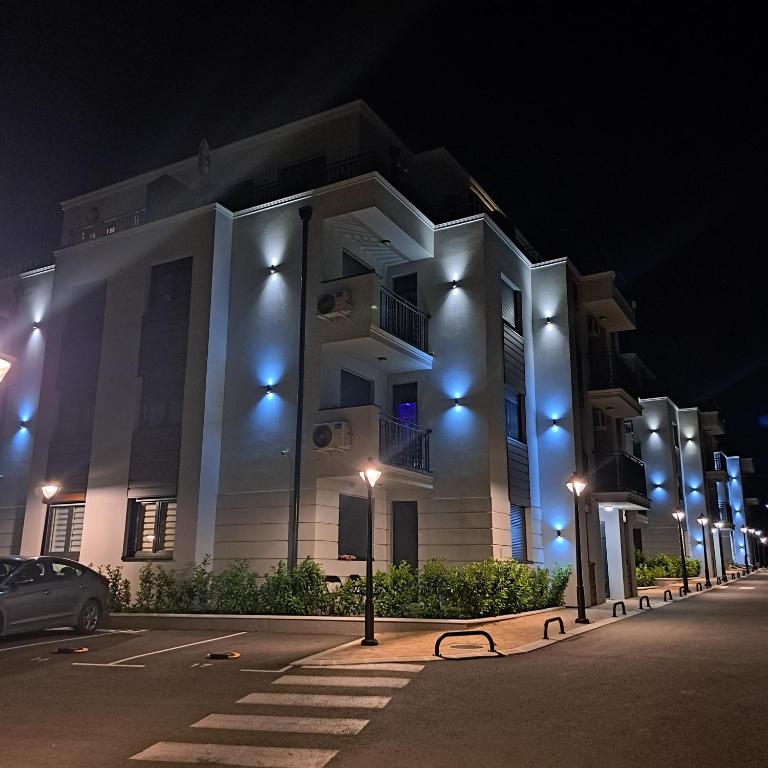 Ljubičica deluxe 2, sa dvorištem i parkingom - One-Bedroom Apartment - 53