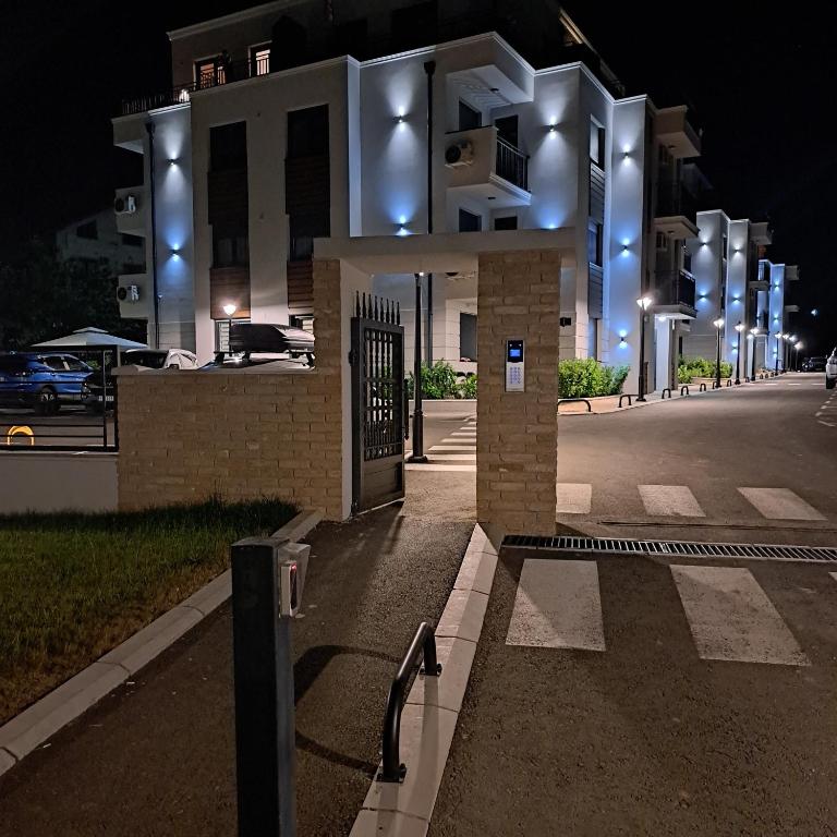 Ljubičica deluxe 2, sa dvorištem i parkingom - One-Bedroom Apartment - 52