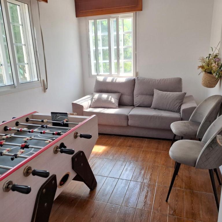 Casa con vistas al mar, campo y barbacoa - Five-Bedroom House - 16