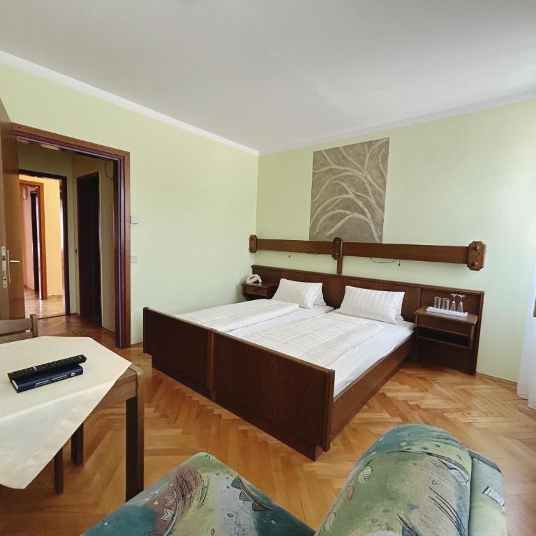 Hotel URFA - Camera Matrimoniale Standard - 3