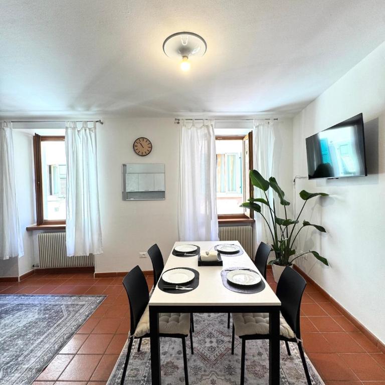 DolceVita a Riva centro con garage 90MQ - Appartamento con 2 Camere da Letto - 1