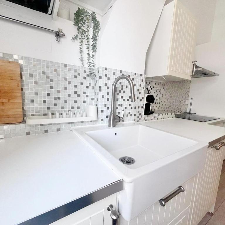 RF108 Spacious 3-room Centre Cannes - Appartement 2 Chambres - 9