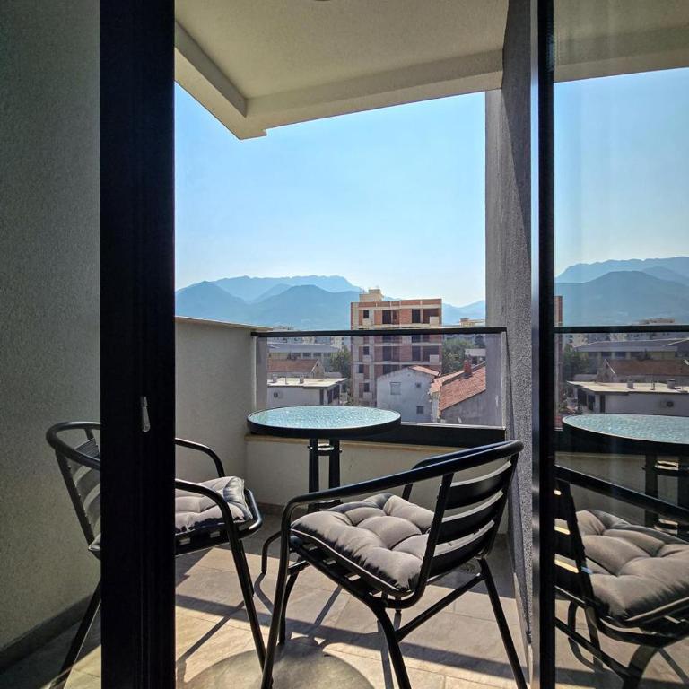 ND Apartments - Studio with Balcony - 33