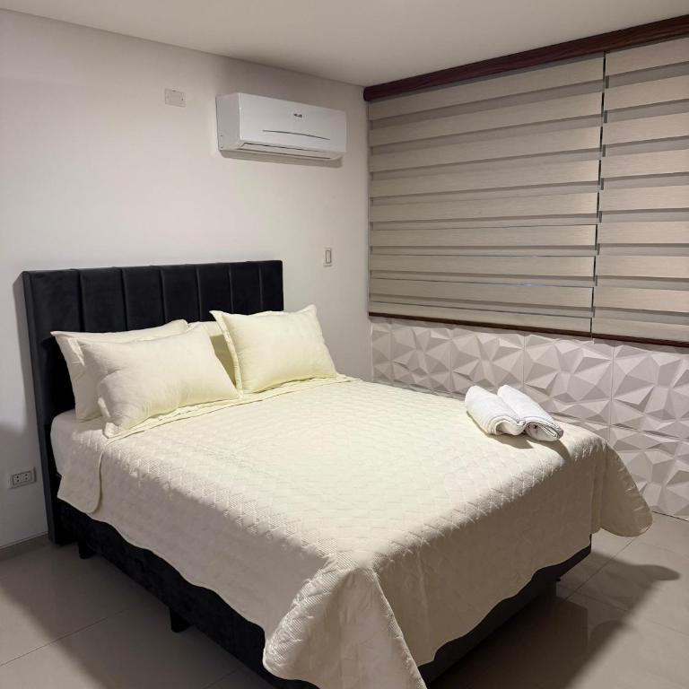 Cómodo monoambiente en Equipetrol - Apartamento de 1 dormitorio - 2