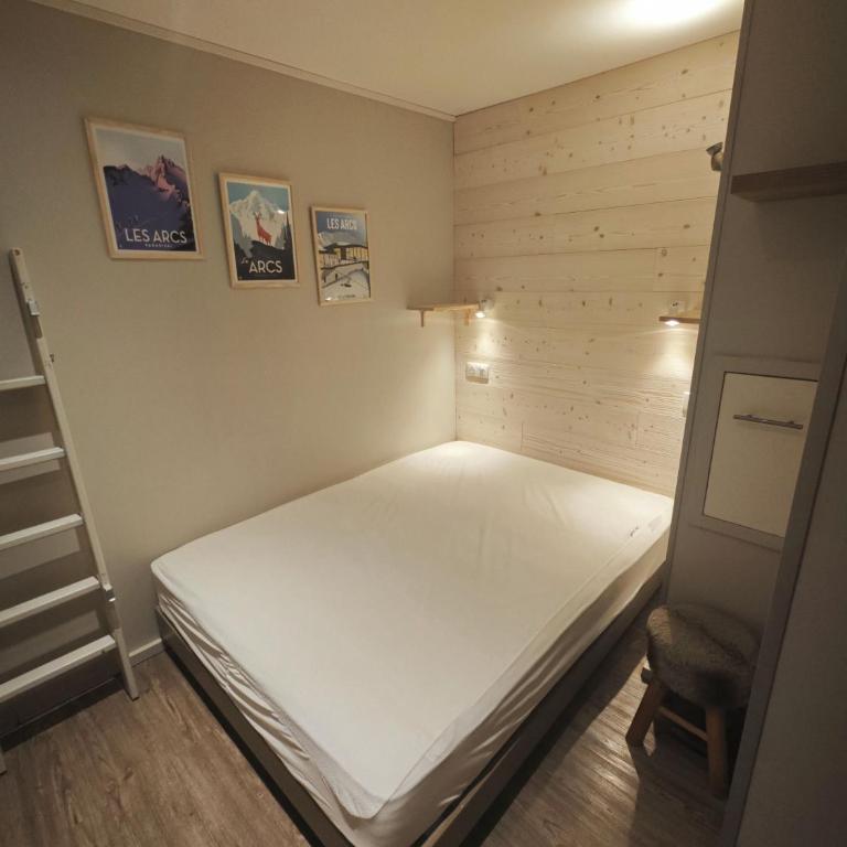 Appart 8 Personnes avec Salon Neuf et Parking Couvert Le Thuria - Three-Bedroom Apartment - 15