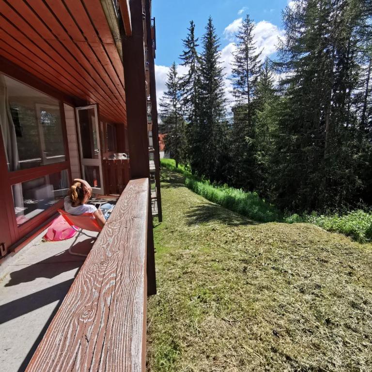 Appart 8 Personnes avec Salon Neuf et Parking Couvert Le Thuria - Three-Bedroom Apartment - 16
