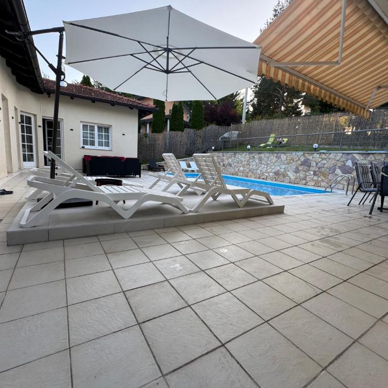 Villa RELAX Miševići - Vila sa 3 Spavaće Sobe - 4