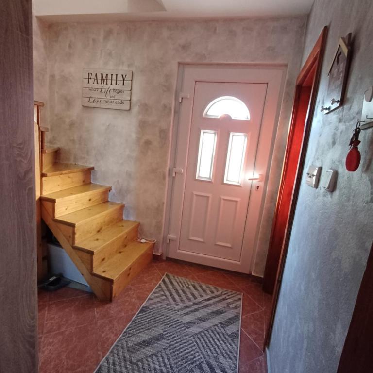 Sunrise - Two-Bedroom House - 10