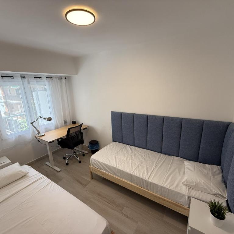Cómodo Apartamento cerca de la playa de San Antonio, dos baños - Three-Bedroom Apartment with Sea View - 22