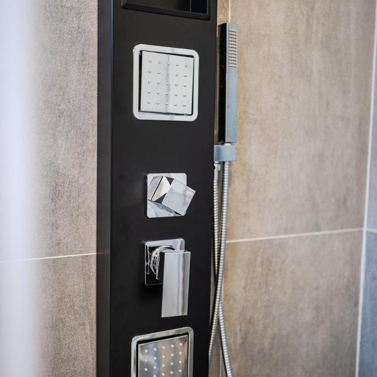 Smart Life House in the heart of Modena - Appartamento con 2 Camere da Letto - 32