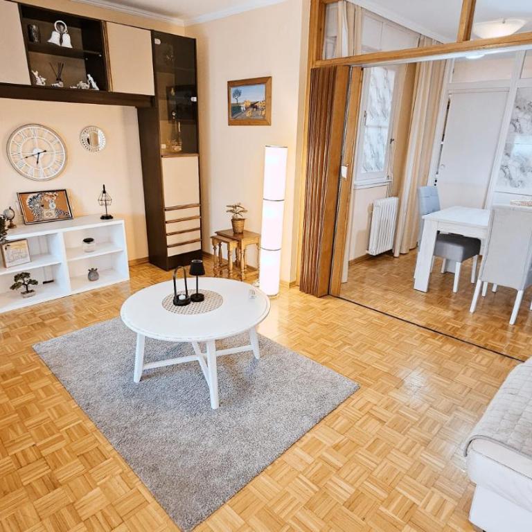 Old Town View Apartment - Two-Bedroom Apartment - 10