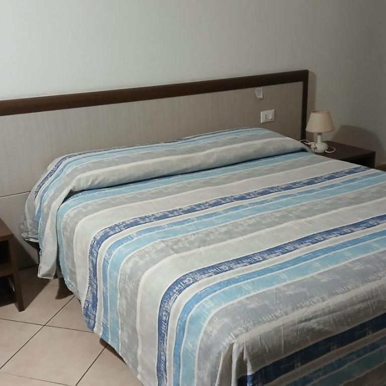 Domo - Guest-House Il Nespolo Fiorito - Double Room - 9