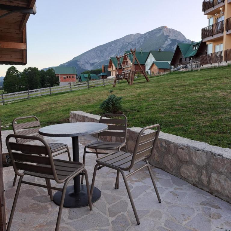 Durmitor's night - Two-Bedroom House - 4