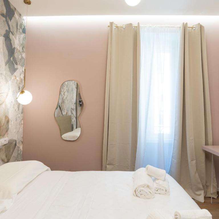 Maison Rasella Suites - Camera Matrimoniale Deluxe (2 Adulti + 1 Bambino) - 2