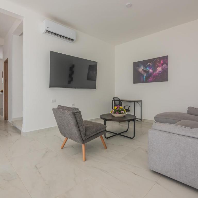 Malibu Residential 3BD Shalva - Apartamento de 3 dormitorios con balcón - 26