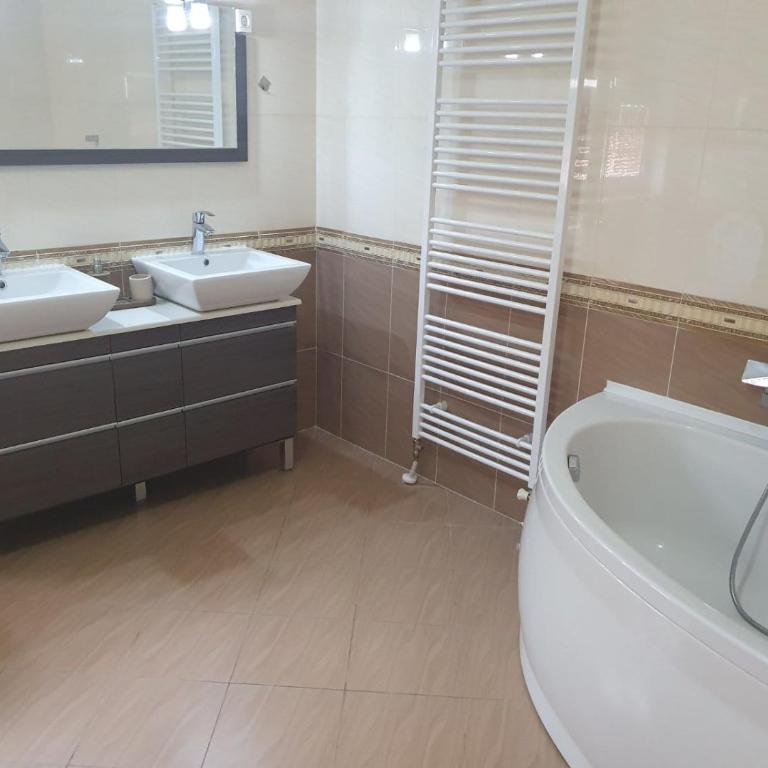 Saraj Collection Aircondition - Deluks Apartman sa 2 Spavaće Sobe i Balkonom - 44