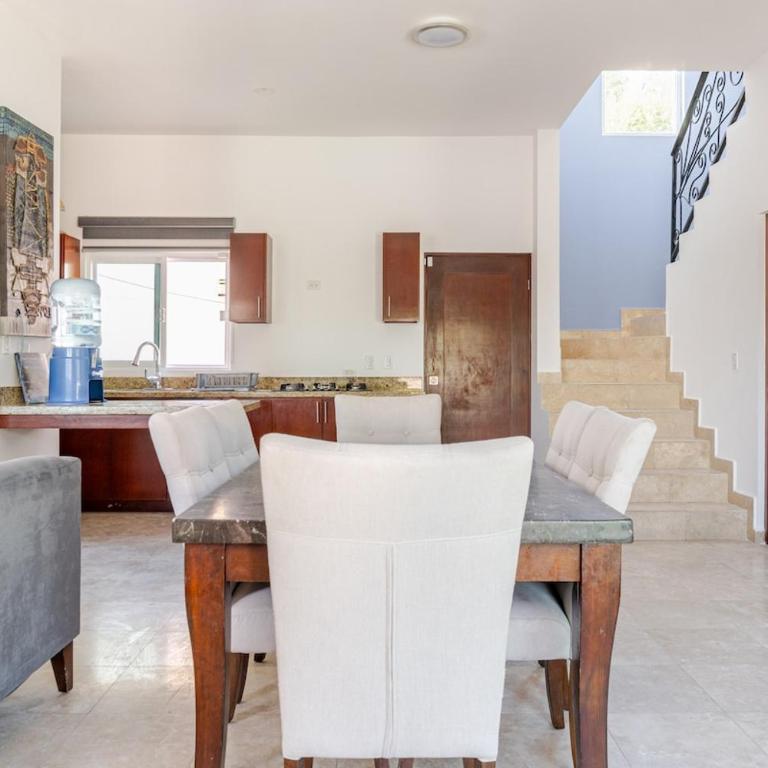 Tacho's House privacy comfort 5 luxury - Four-Bedroom House - 48