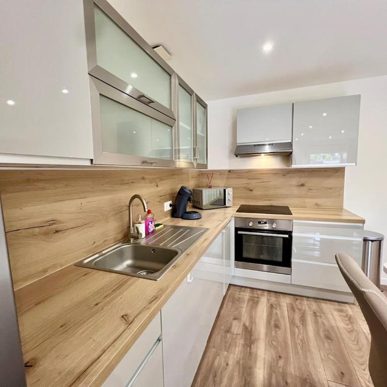 T3 centre-ville et terrasse - Appartement 2 Chambres - 11