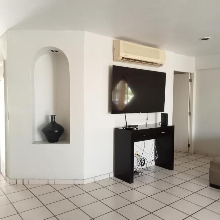 Condominio 204 - One-Bedroom Apartment - 8