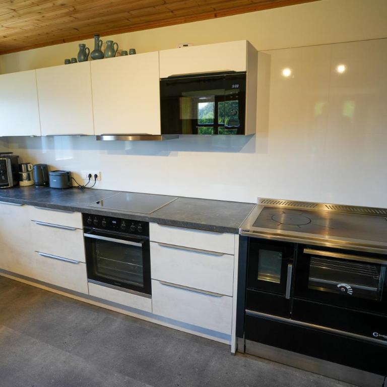 Beim Rauter - Emberger Alm - Ferienhaus mit 3 Schlafzimmern - 12