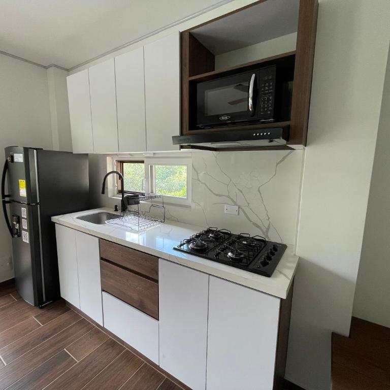 Tropical paradise, deluxe duplex cabin - Two-Bedroom Villa - 23