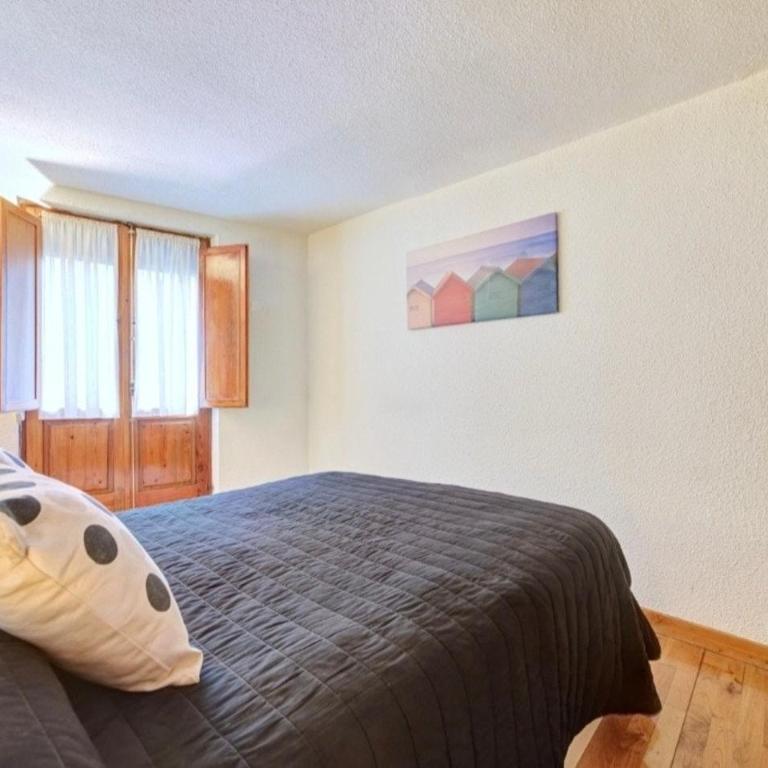 Experience the running of the bulls from your balcony - Two-Bedroom Apartment - 9