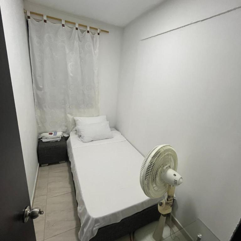 Arriendo apto - Apartamento de 3 dormitorios - 2