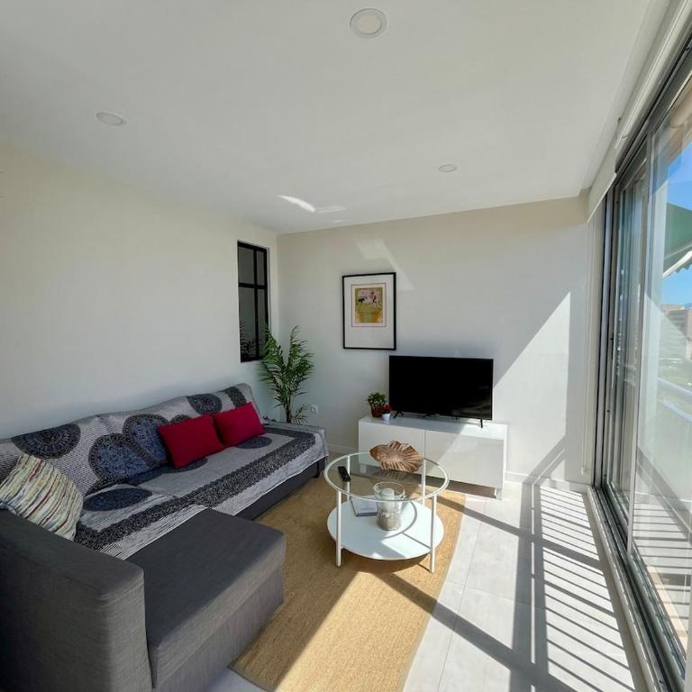 Apartmento Av Costa Blanca Playa de San Juan - Two-Bedroom Apartment - 14