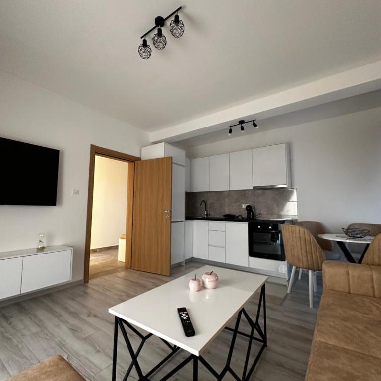 La Mia Apartments - Apartman s 1 Spavaćom Sobom i Balkonom - 5