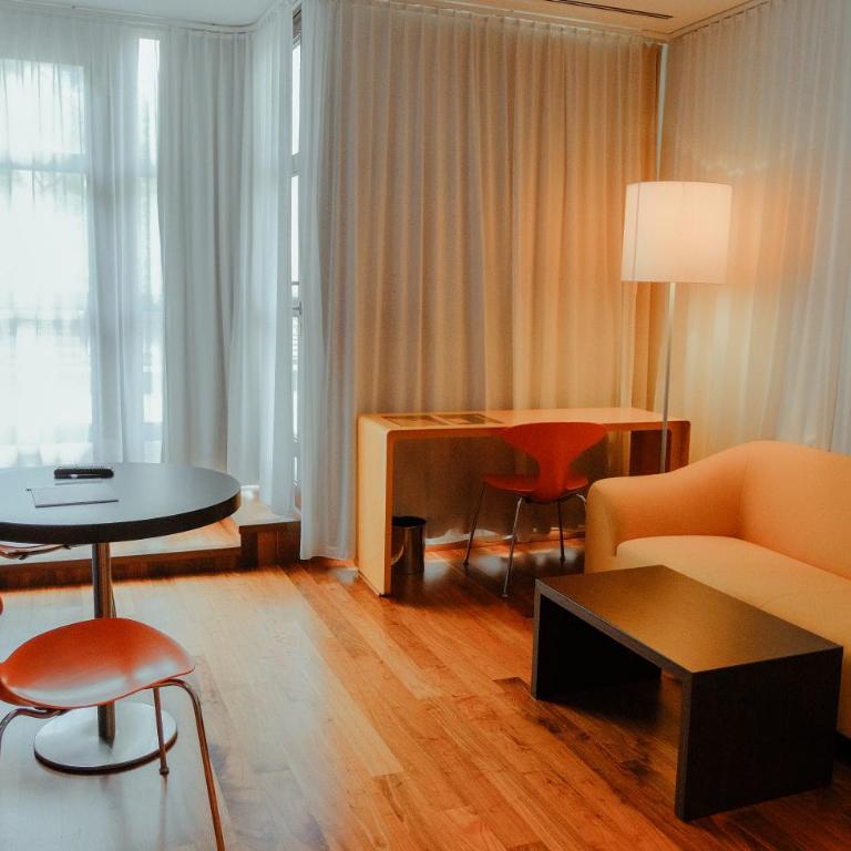 arte Hotel Linz - Suite - 8