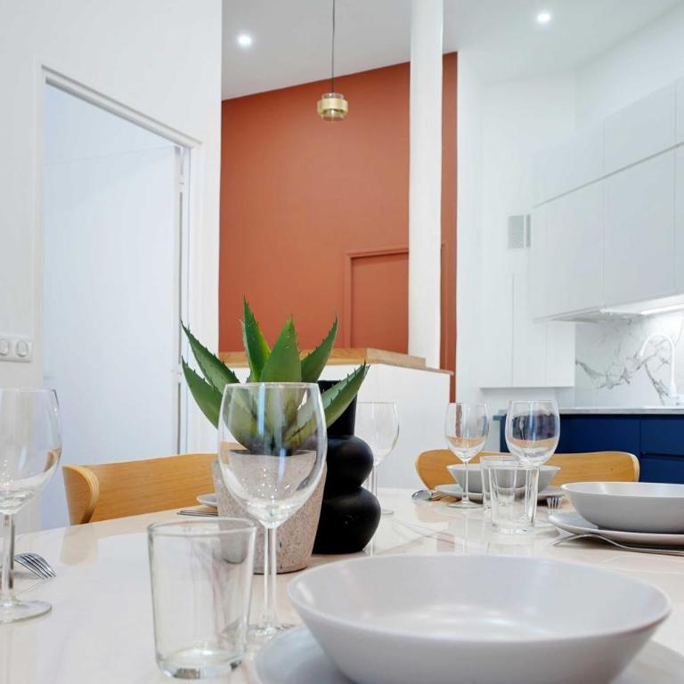 Parisian stay close to Montmartre - 2BR 8P - Appartement 2 Chambres - 10