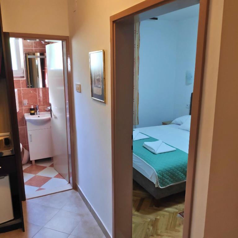 Apartmani Asanović - Standardni Apartman - 12