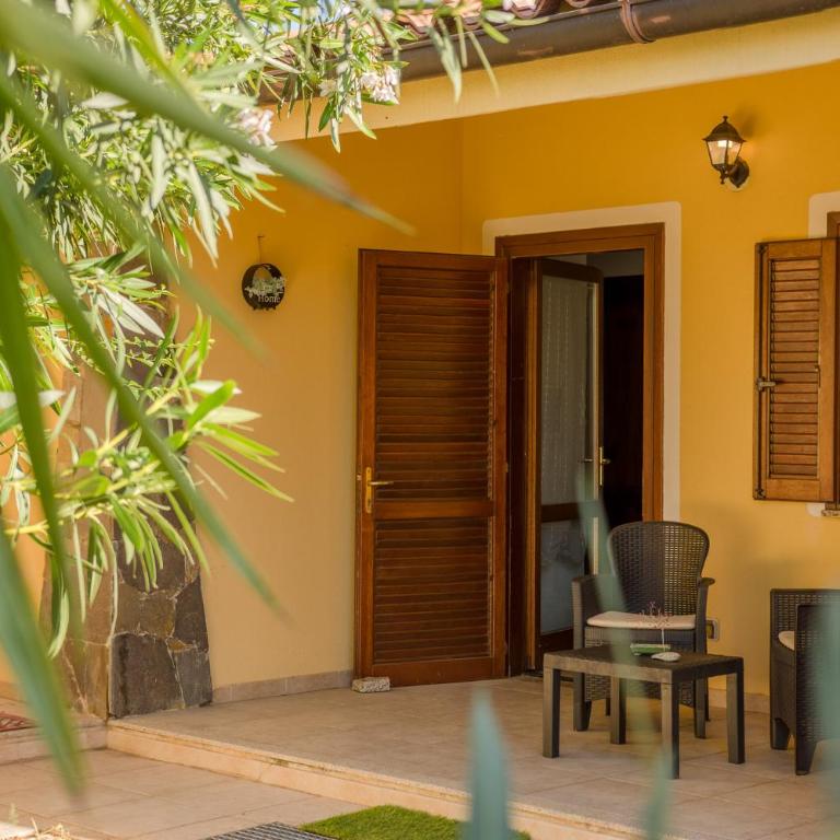 VILLETTA ESCLUSIVA CON GIARDINO, San Teodoro Paradiso Terrestre - Three-Bedroom House - 2