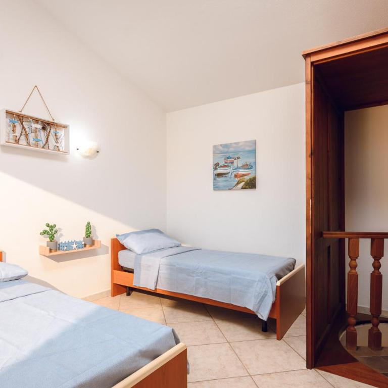 VILLETTA ESCLUSIVA CON GIARDINO, San Teodoro Paradiso Terrestre - Three-Bedroom House - 9