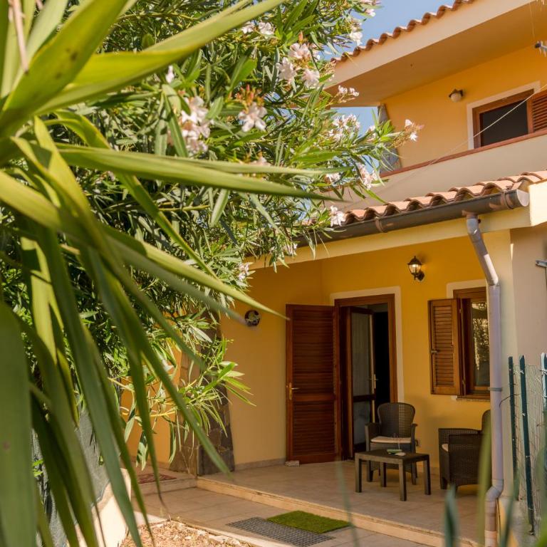 VILLETTA ESCLUSIVA CON GIARDINO, San Teodoro Paradiso Terrestre - Three-Bedroom House - 17