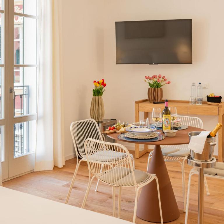 Palazzo Sant' Agostino - Natural Comfort by THE FIRST - Family Room - 2