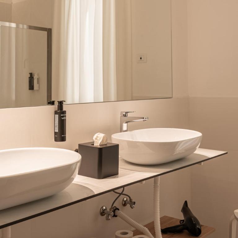 Palazzo Sant' Agostino - Natural Comfort by THE FIRST - Family Room - 9